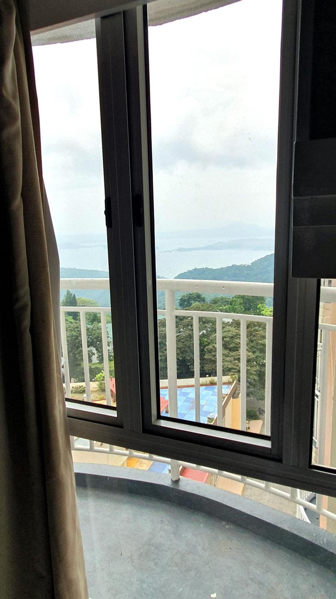 Tagaytay Staycation Tagaytay City Esterno foto
